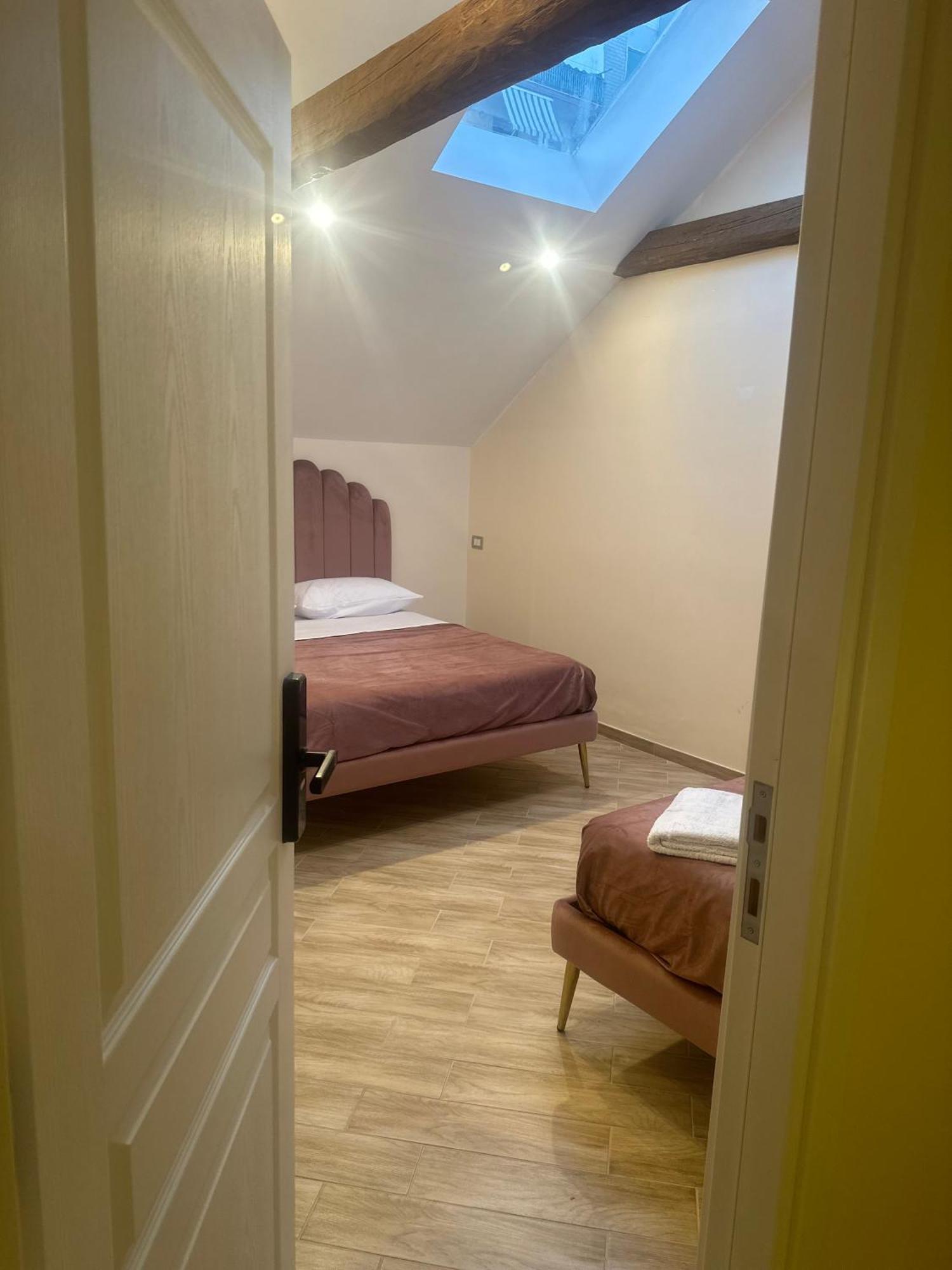 Attic Room Naples Exterior photo
